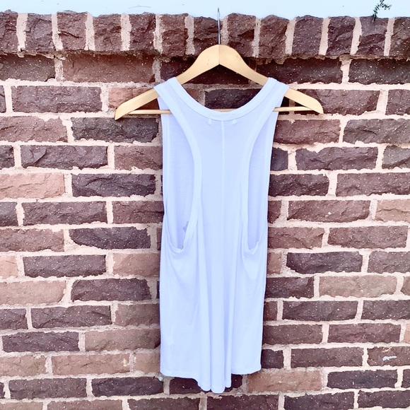 📌 Soul by SoulCycle Split Skull Racerback Tank - Picture 5 of 5